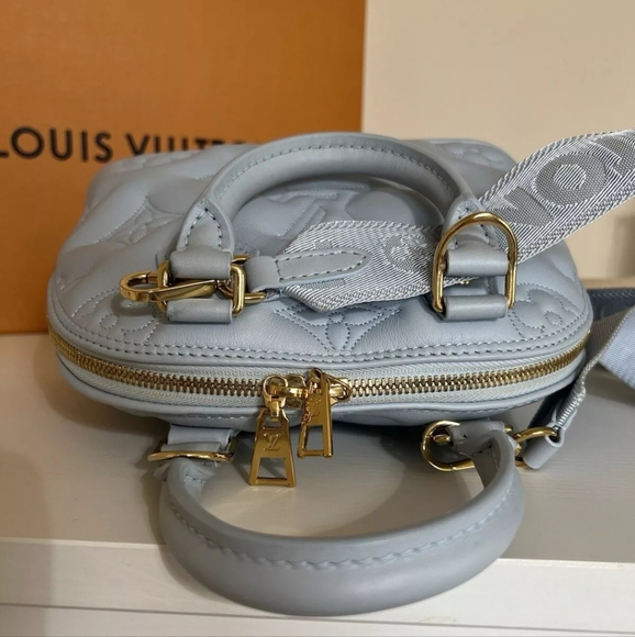 LOUIS VUITTON Calfskin Bubblegram Alma BB Ice Blue - Picture 7 of 10